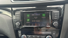 Nissan Qashqai 1.3 DiG-T Acenta Premium 5dr Petrol Hatchback